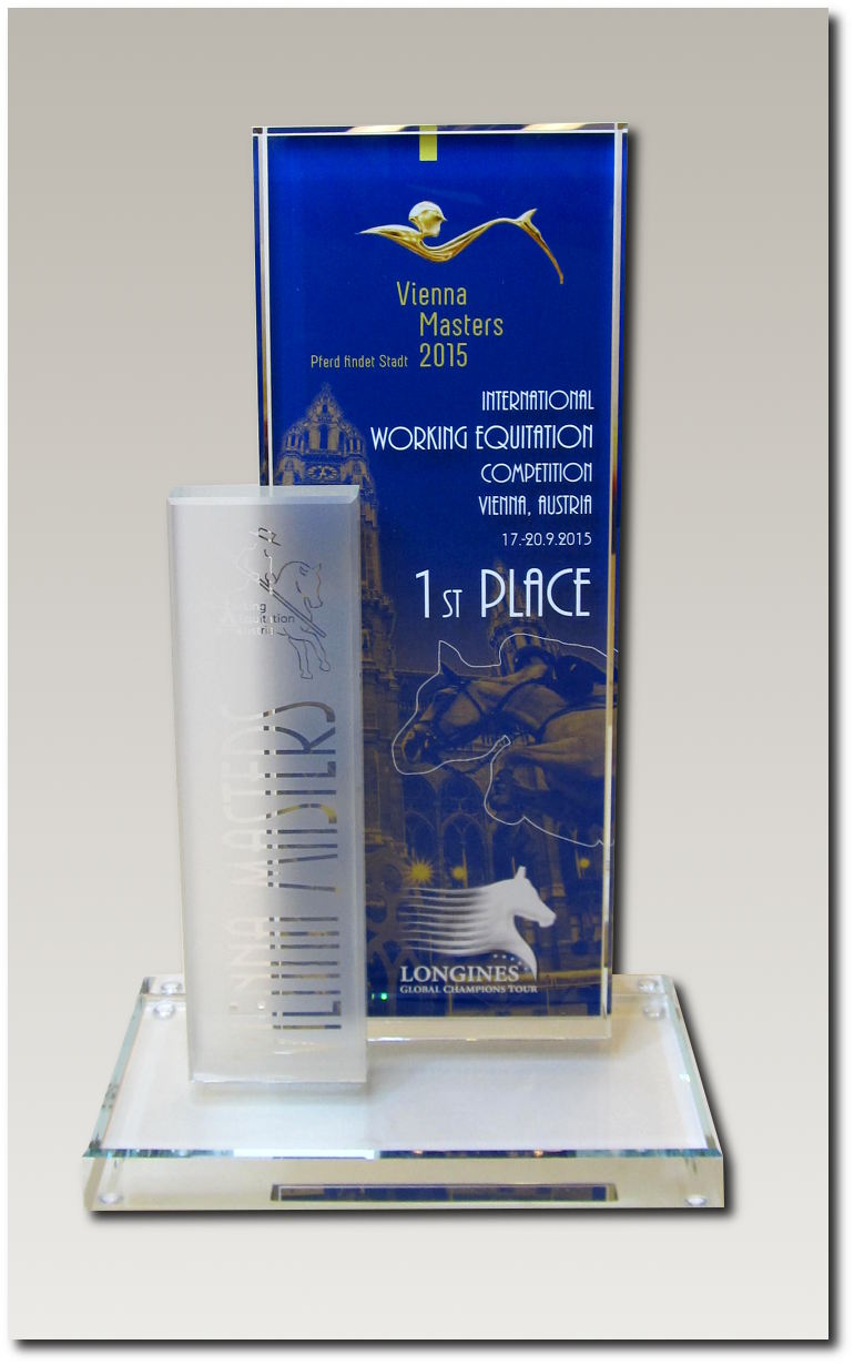Glasaward mit hochwertigem UV-Druck